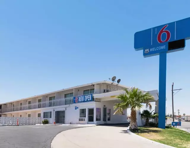 Motel 6-Barstow, CA - Route 66