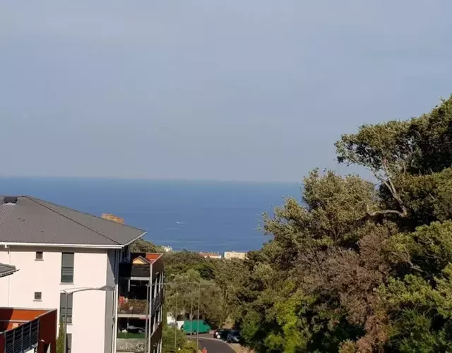 Superbe T1 à bastia vue sur mer