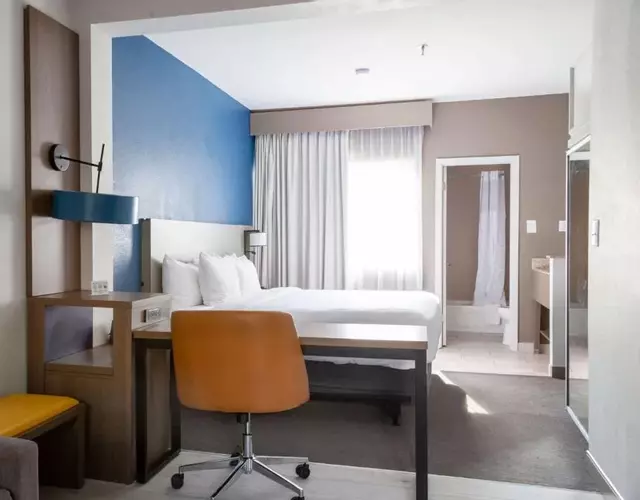 Comfort Suites Baton Rouge South I-10
