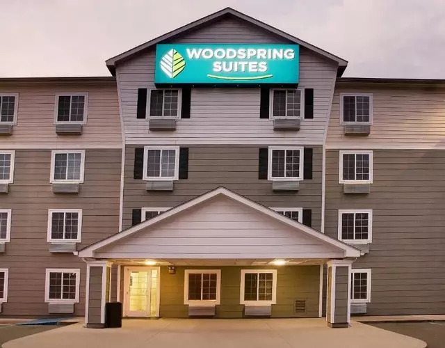WoodSpring Suites Baton Rouge Airline Highway