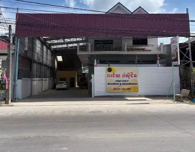 Por Chey Hotel