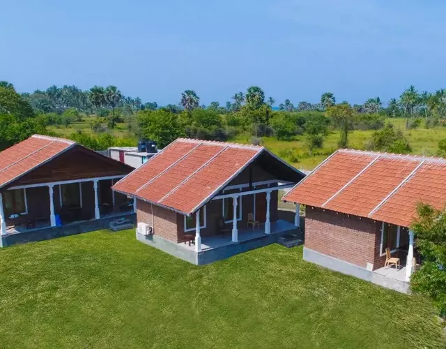 Pasikudah Eco Village Hotel