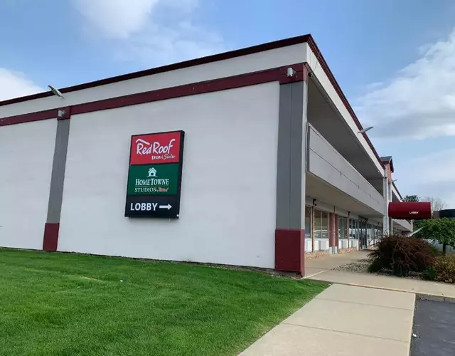 HomeTowne Studios by Red Roof Battle Creek