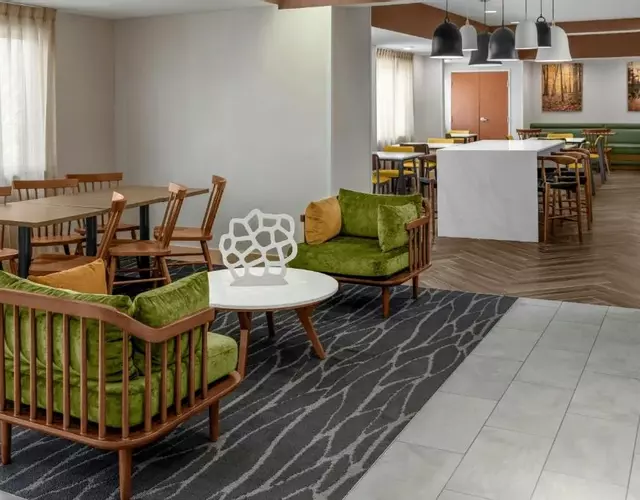 Fairfield Inn & Suites Saginaw