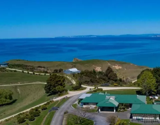 Tango10 Accommodation - Best views in Hawke's Bay