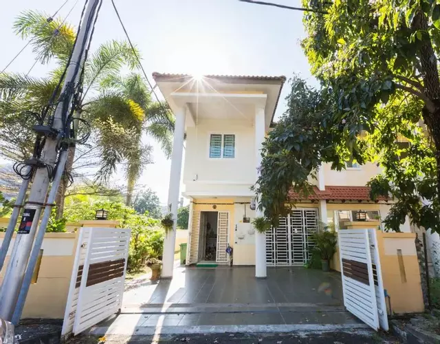 Cosy HomeStay at Penang Island -Beach and Village