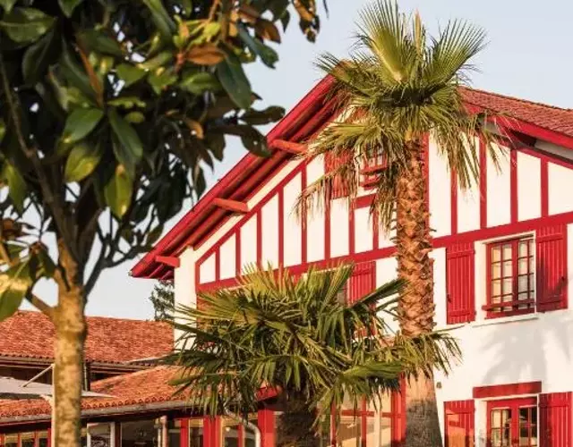 Hôtel INDARRA & SPA - Piscine