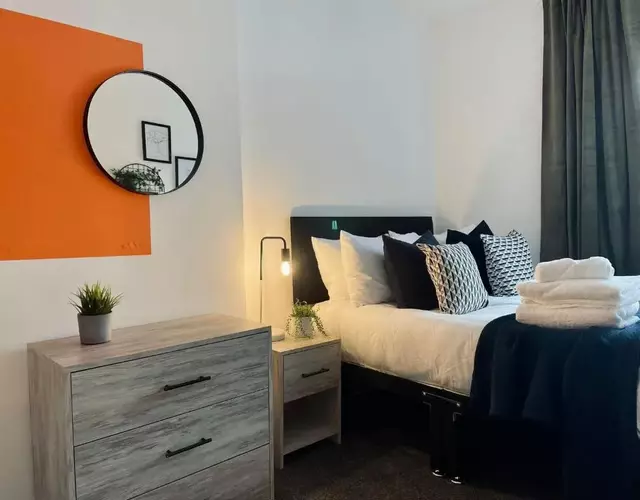 Taff Valley Heartwarming Cottage In Aberafan Merthyr Tydfil By STAE-Homes