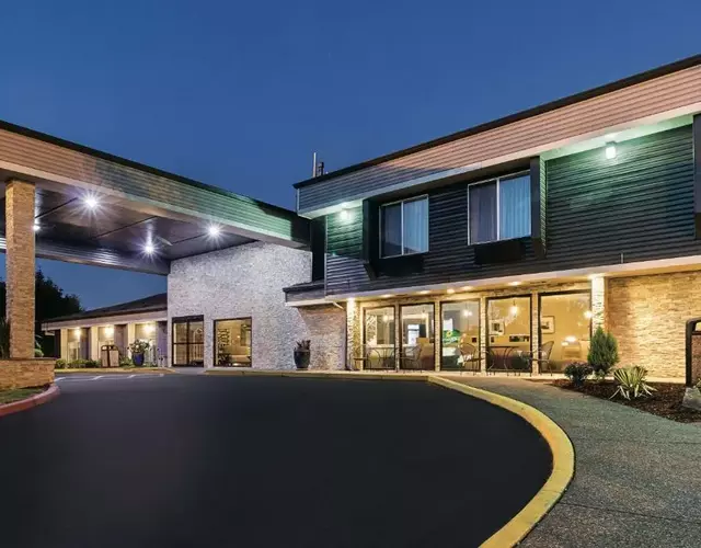 La Quinta by Wyndham Portland NW