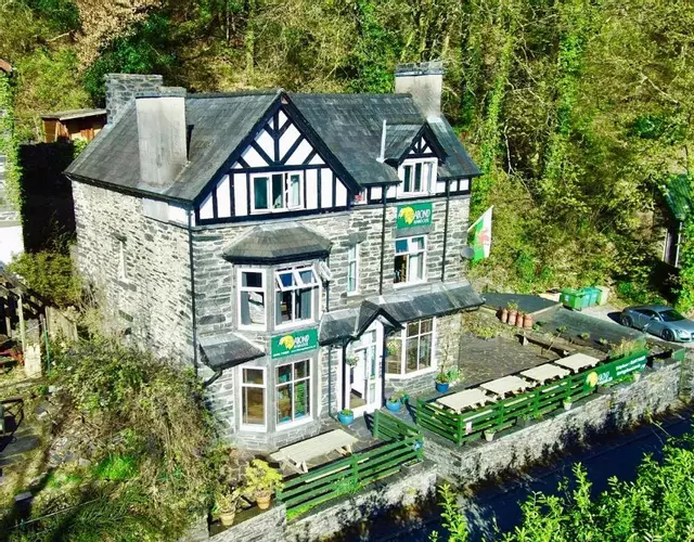 The Vagabond Bunkhouse