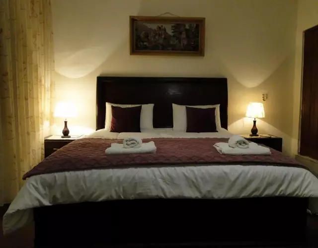 ( b&b ) Gadara rent room