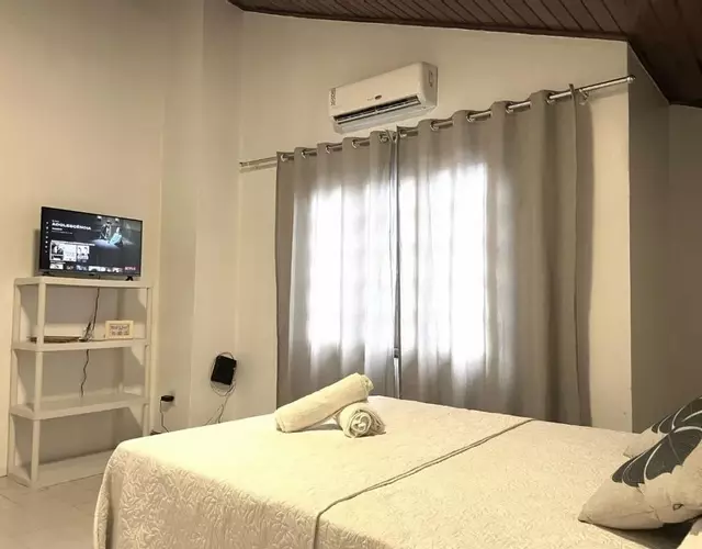 Quarto 5 próximo ao aeroporto internacional