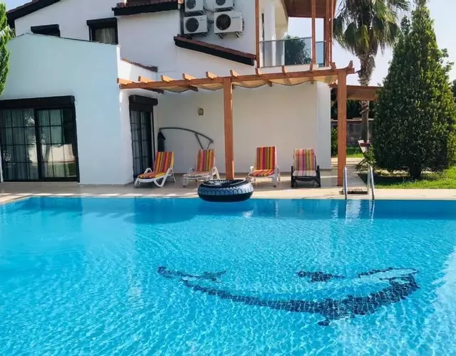 Fun&Sun Luxury River Villa With Amazing Landscape