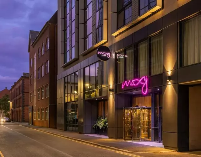 Moxy Belfast City
