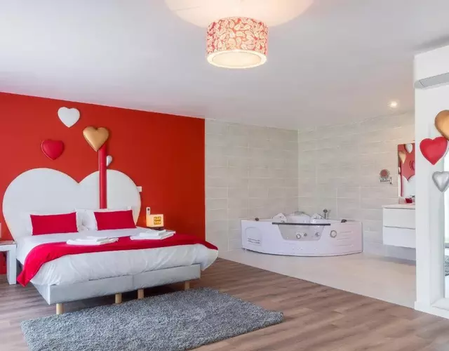 Hôtel Domaine des Pierres Dorées