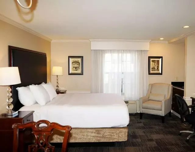 Wingate by Wyndham Bellingham Heritage Inn