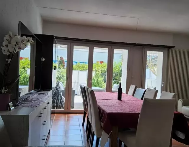 ruhiges Haus am See in Agno