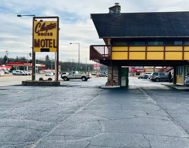 Clayton House Motel