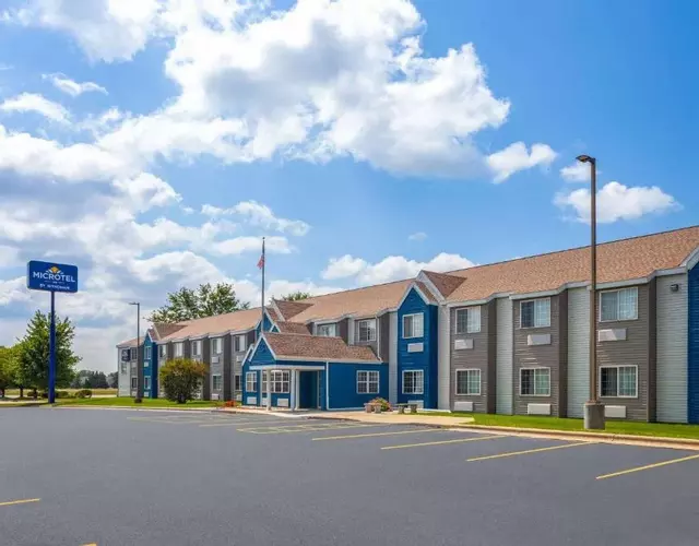 Microtel Inn by Wyndham Janesville