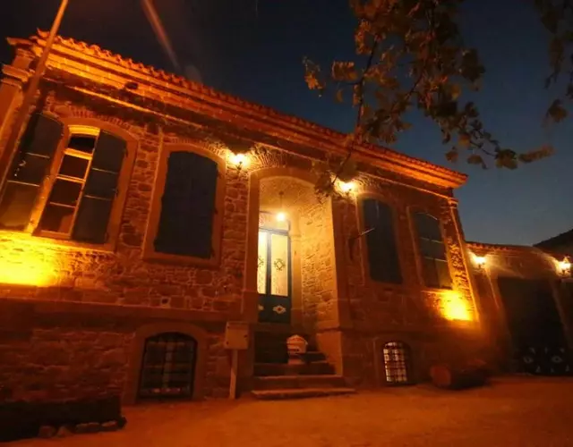 TAŞKONAK