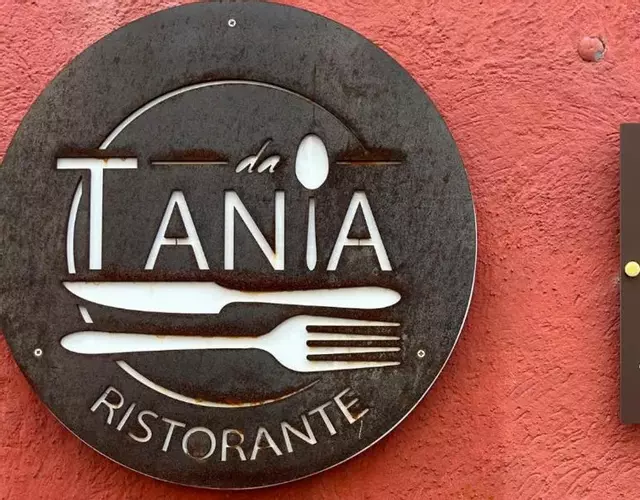 Il cortile da Tania