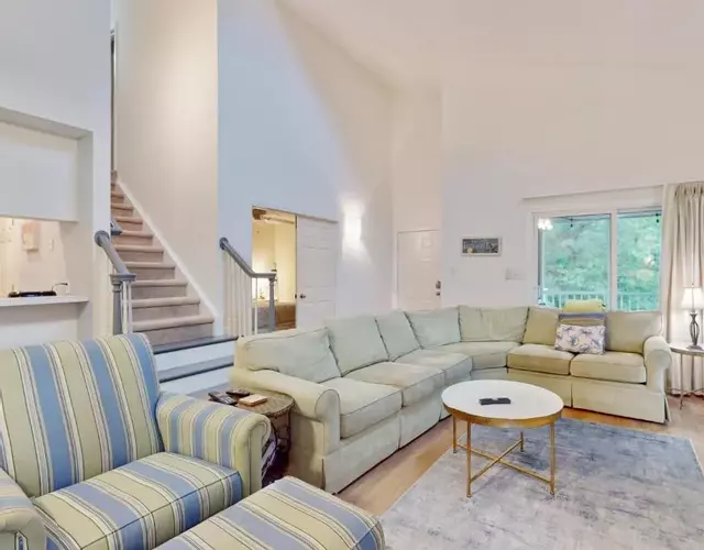 Sea Colony - 56119 Cypress Lake Cir