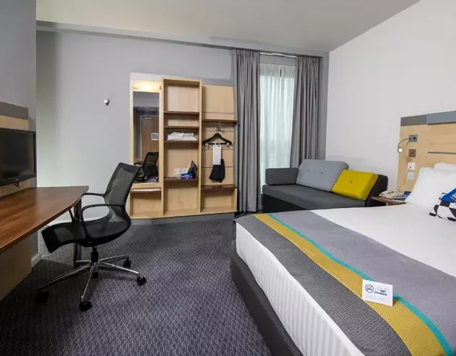 Holiday Inn Express Hull City Centre by IHG