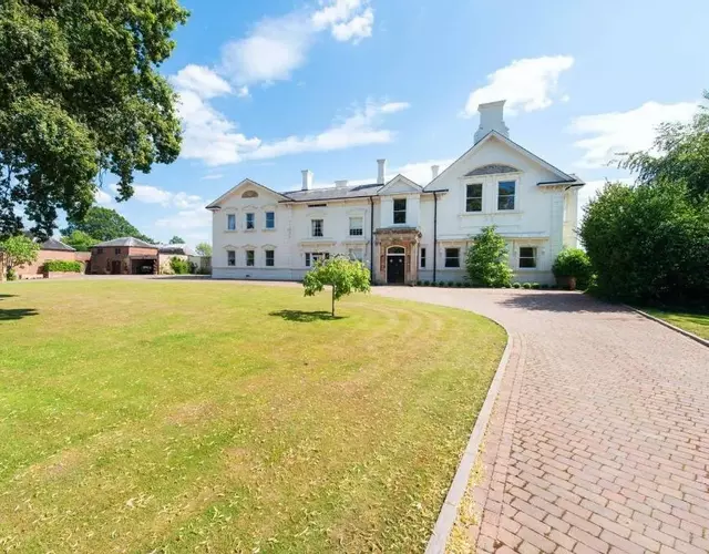 Severn Manor Country Estate