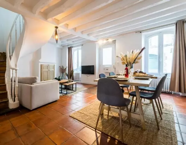 MELLOW KEYWEEK Biarritz town house
