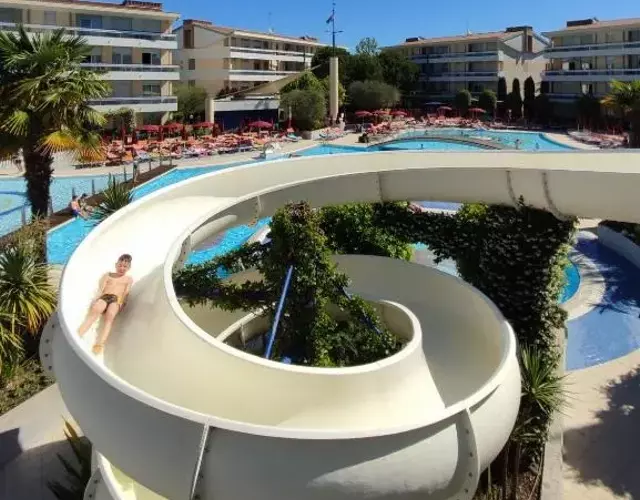 Villaggio Planetarium Resort