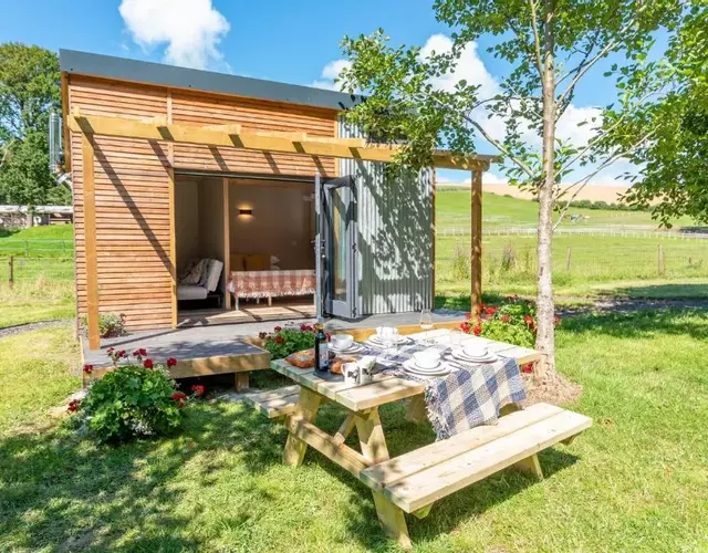 Sunset Cabins - Studio Pod-Sleeps 3-TJSSSC