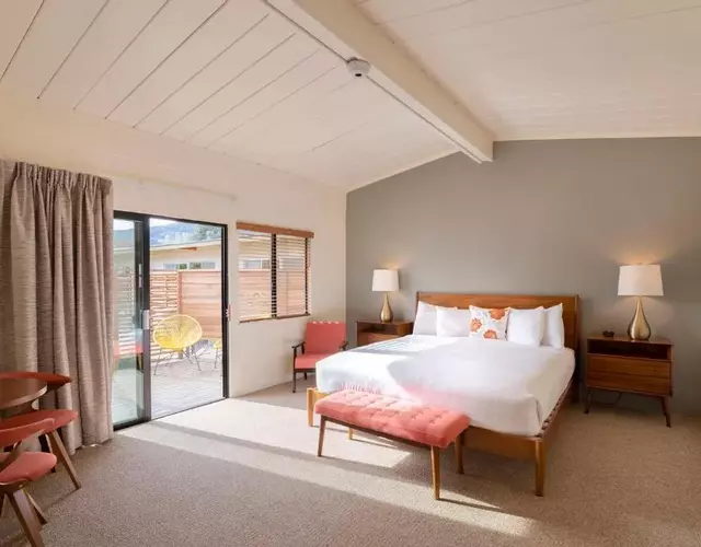 Contenta Inn