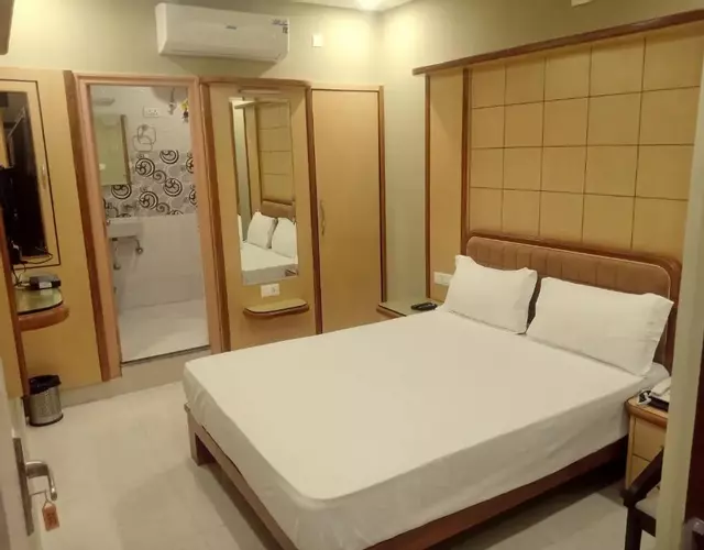 Hotel Shri Gourav