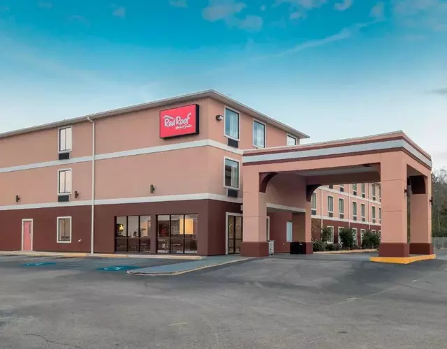Red Roof Inn & Suites Biloxi - Ocean Springs
