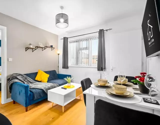 City Centre 2 Bedroom 5 Beds Apartment with Free Parking
