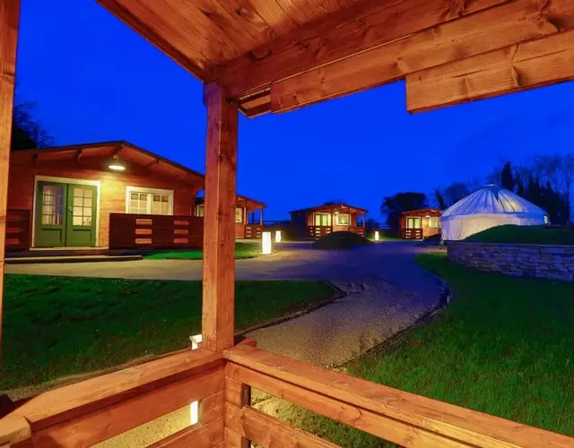 Giltraps Townhouse & Glamping