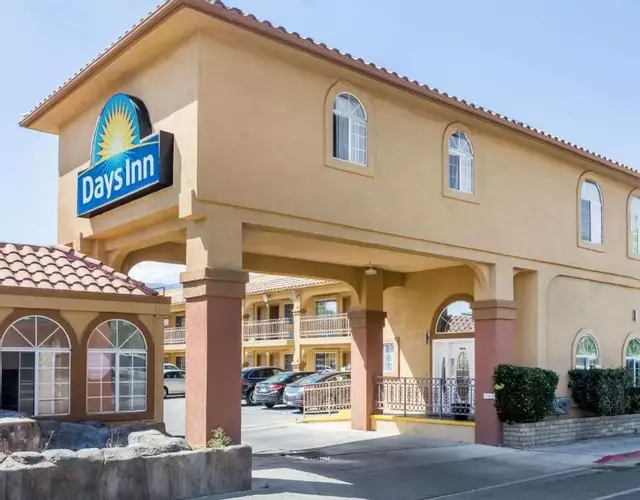 Days Inn by Wyndham Bishop