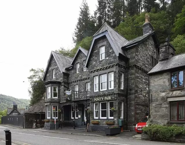 Pont y Pair Inn