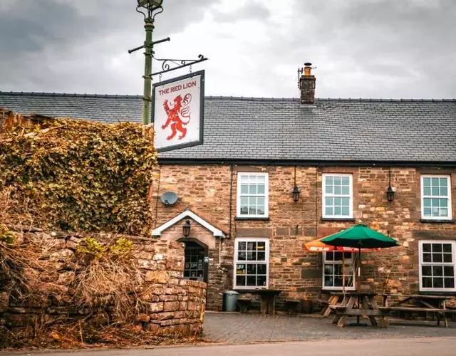 The Red Lion Llangynidr