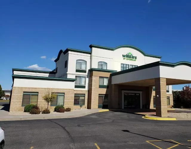 Wingate by Wyndham Coon Rapids