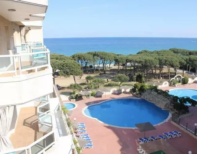 BRAVAHOLIDAYS-250-Poblet