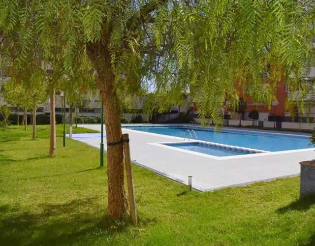 Playa Fenals Sol y Mar