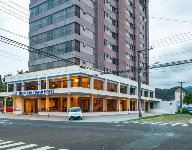 Blumenau Tower by Castelo Itaipava