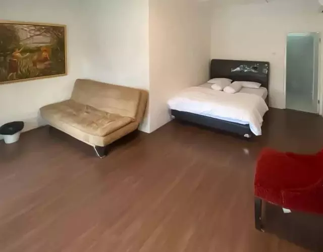 RedDoorz Plus @ Megamendung Puncak 2