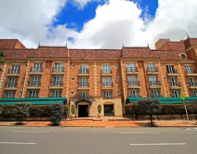 Hotel Windsor House Inn By GEH Suites