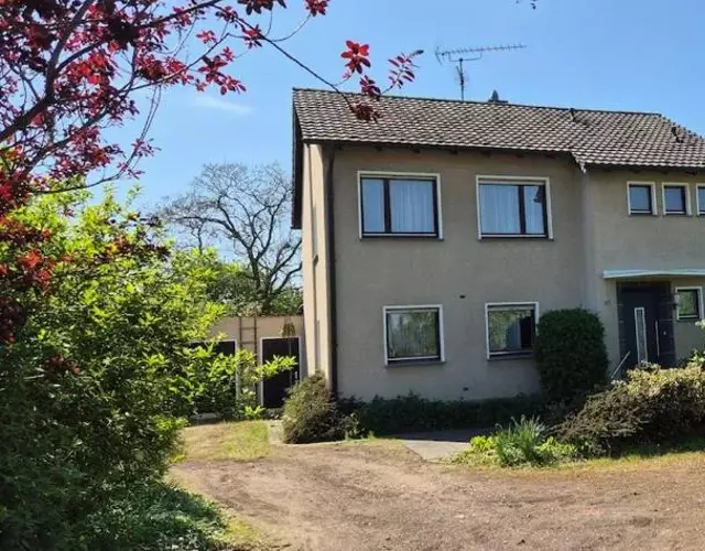Vorstadt-Villa Apfelroute