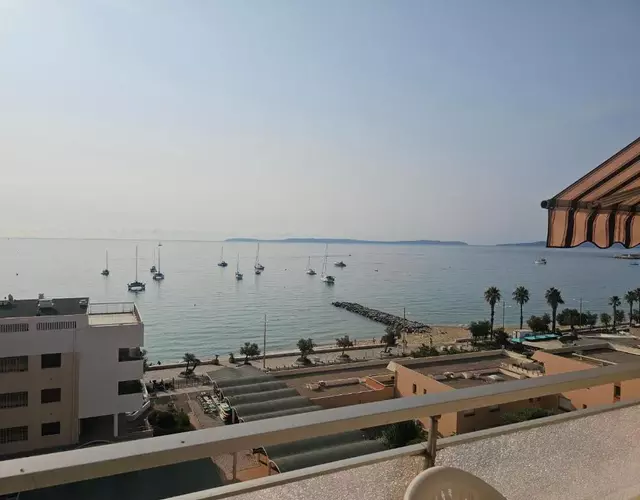 Appartement T4, 6 pers, vue mer, 20 m plage