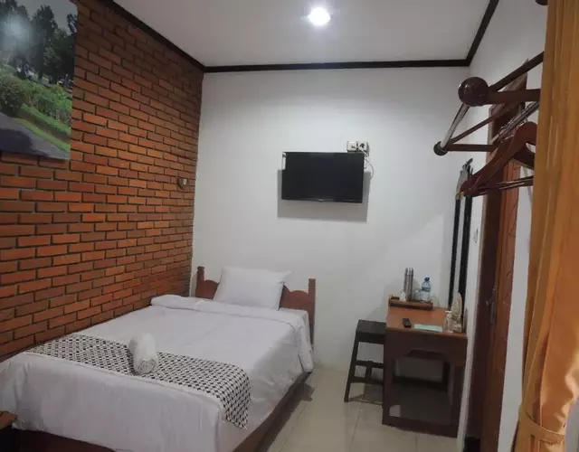 Dalem Sudarno Syariah by Ndalem Beong