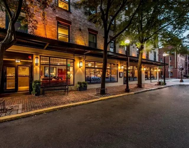 Staypineapple, A Delightful Hotel, South End