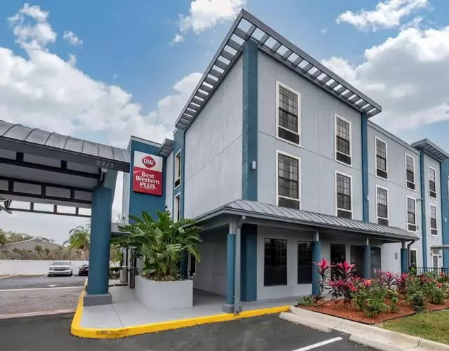 Best Western Plus Bradenton Gateway Hotel